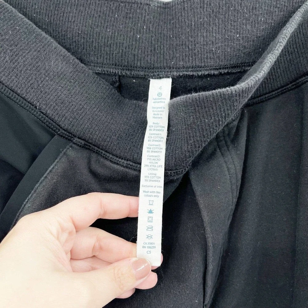 Lululemon Rocket Jogger Yoga Pants Sz 4 Black‎ French Terry Pockets Ankle Zip